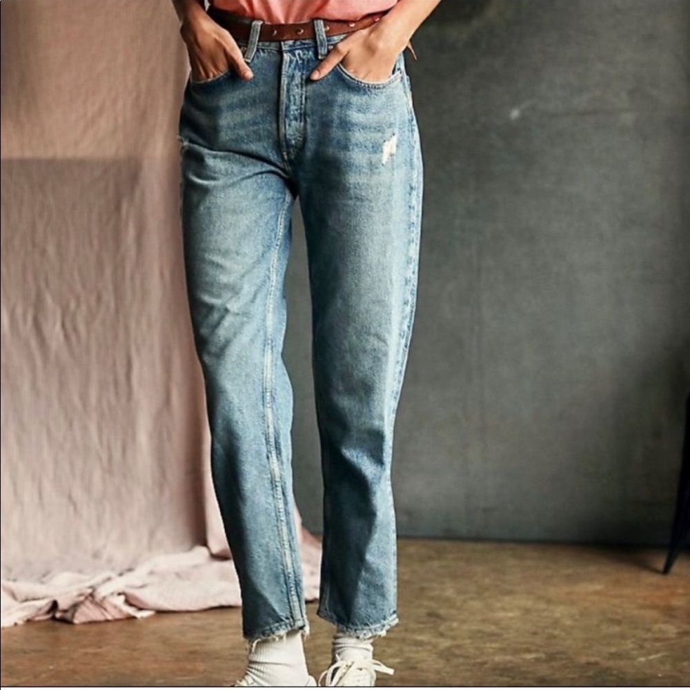 Free People Fast Times High Rise Mom Jeans size 25